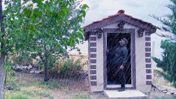 Caught in a Heavy Rain -Overnight in a Tiny House in Heavy Rain - Relaxing Rain Sounds - Off- grid
