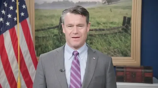 美国印第安纳州联邦参议员托德·扬（Todd Young）声援法轮功。 | #大纪元新闻网