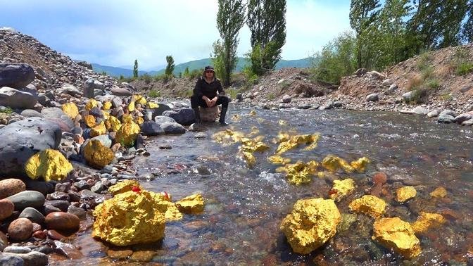 Treasure River! So Much Gold, Nuggets and Rubies.