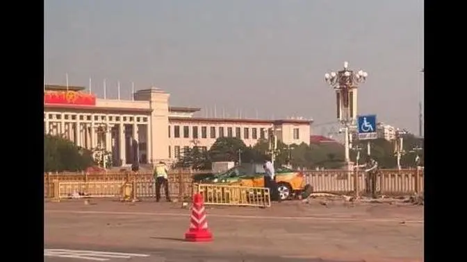六四前夕 北京長安街上驚傳出租車撞死警察（視頻）