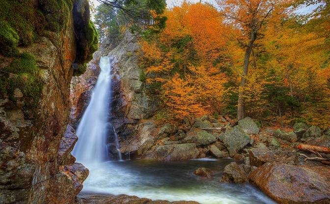 Waterfalls in New Hampshire: Nature's Breathtaking Masterpieces