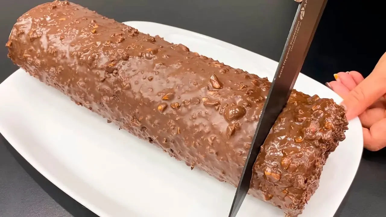 Der Schokoladenkuchen, über den alle red | lecker mit Ann | Gan Jing World