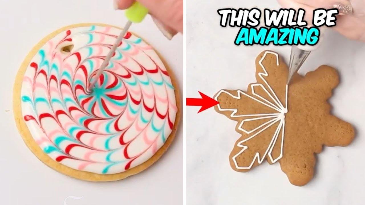 Amazing Christmas Cookies Decorated With Royal Icing