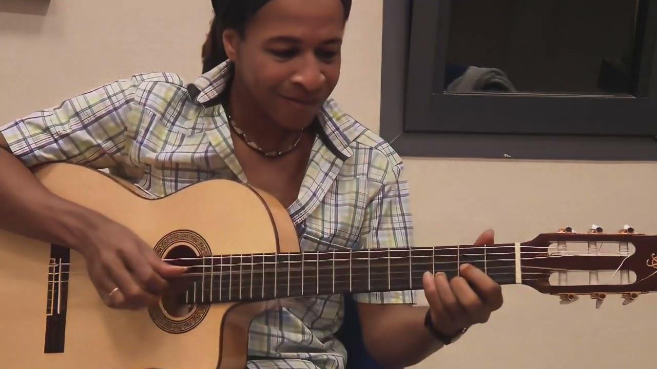 COMO UNA OLA   ( Canción de Rocío Jurado ) by Naudo