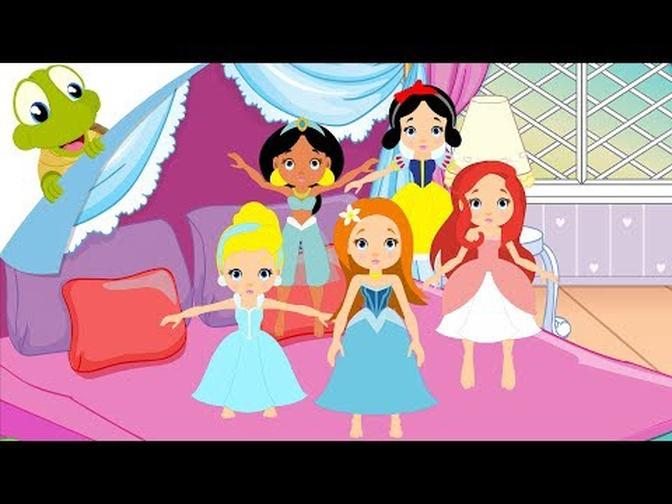 Five Little Princess jumping on the bed | Nursery Rhymes and Kids Song