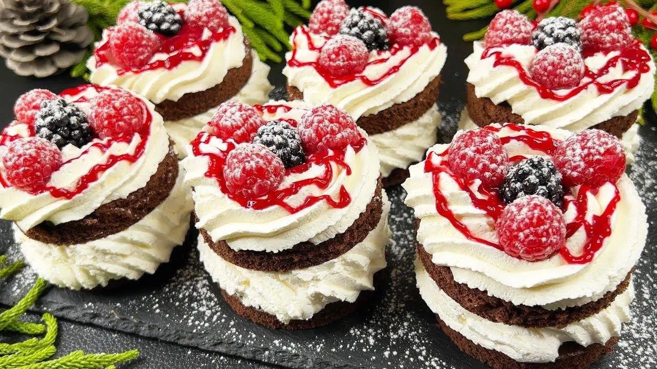 🎄🎂Das tollste Schoko Dessert zu Weihnachten! In 15 Min  Leckeres Rezept für die ganze Familie