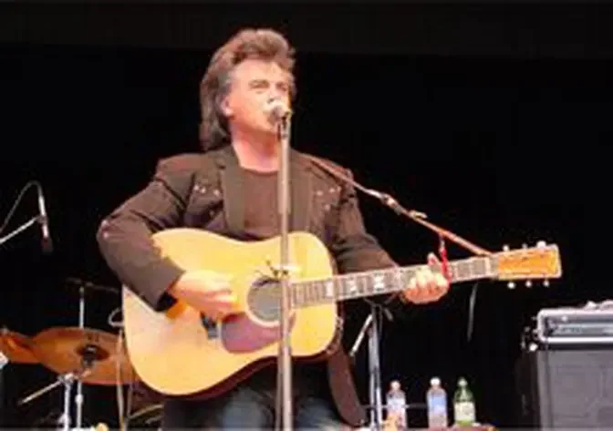 Marty Stuart - Now That's Country