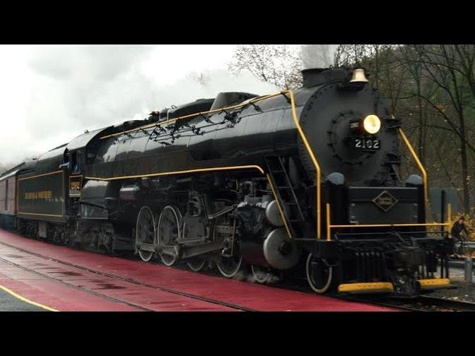 Steam Trains 2102 & 425： Passing the Torch