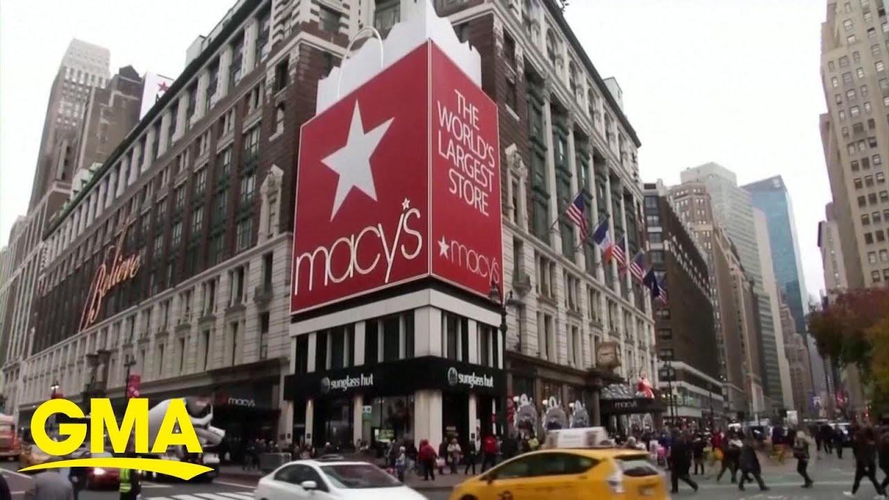 Investor group makes bid to buy Macy's
