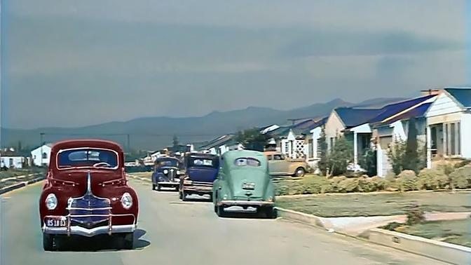 Los Angeles 1940s, Residential Area in color [60fps, Remastered] w_sound design added