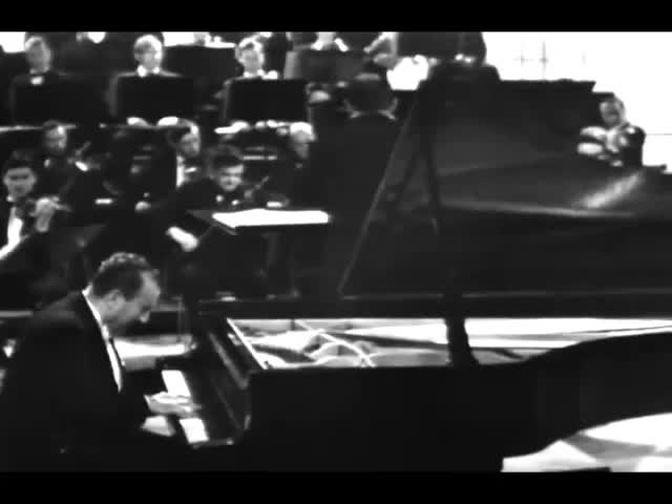Arrau Schumann Piano Concerto in A minor, Op. 54 (Full)