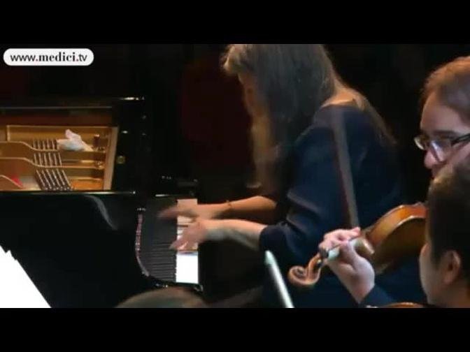 Beethoven piano concerto No.2 - Martha Argerich