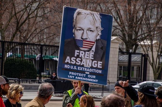 Judgment Day: Julian Assange Granted Permission to Appeal Extradition to US