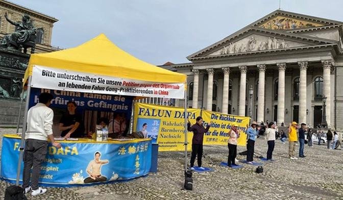 Germania: În cadrul unui eveniment din München, turiştii condamnă persecuţia ordonată de PCC împotriva Falun Gong