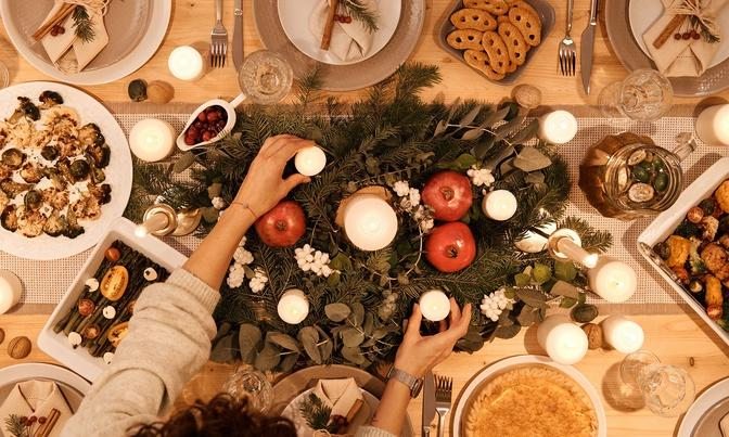 15 Elegant Christmas Table Decor Ideas
