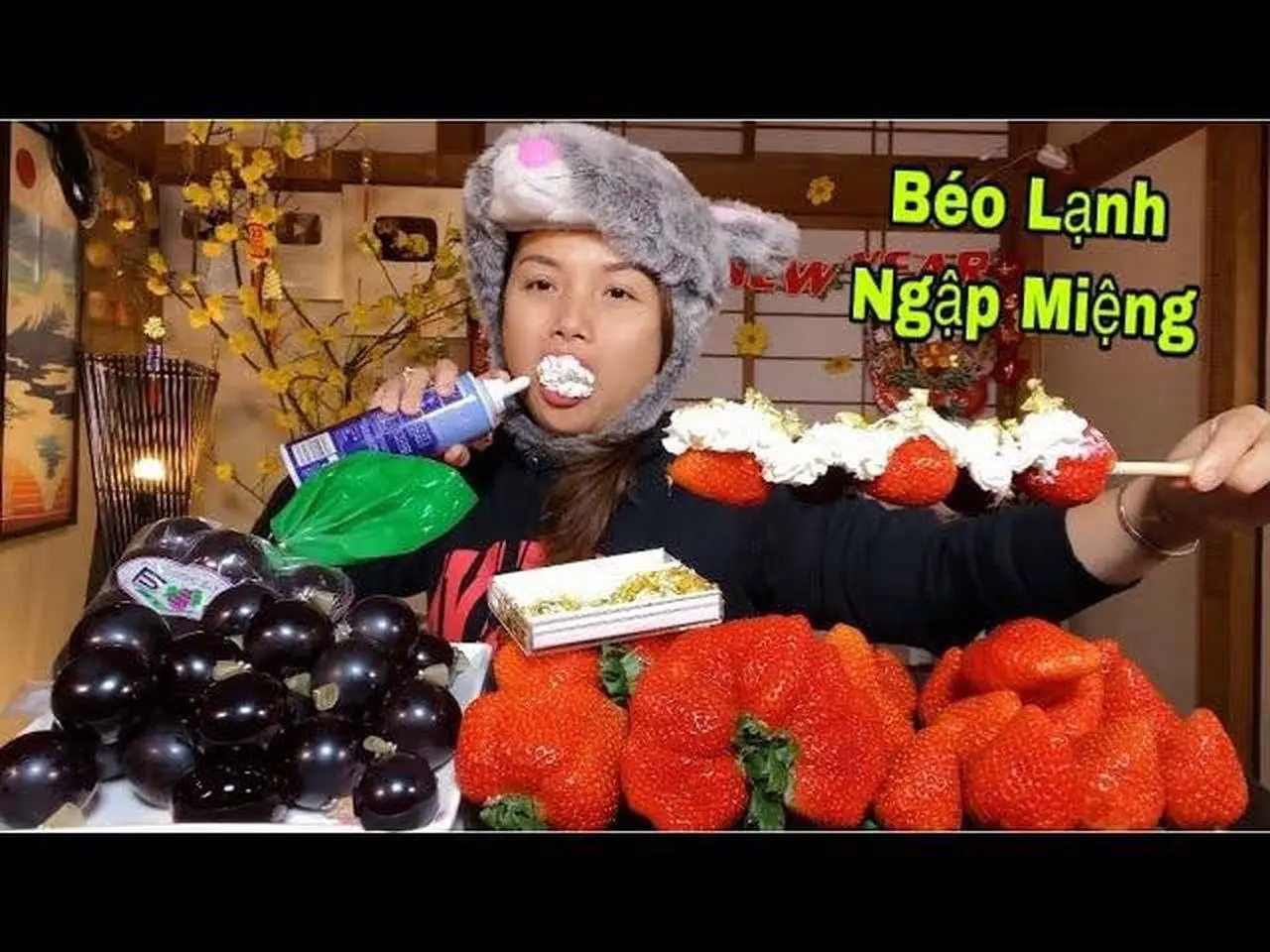 Dâu Tây Khổng Lồ,Thạch Nho Kyoho Phủ Kem Tươi & Vàng 24, Béo Ngon Phủ Ngập Cả Miệng Quá Xá Đã #483
