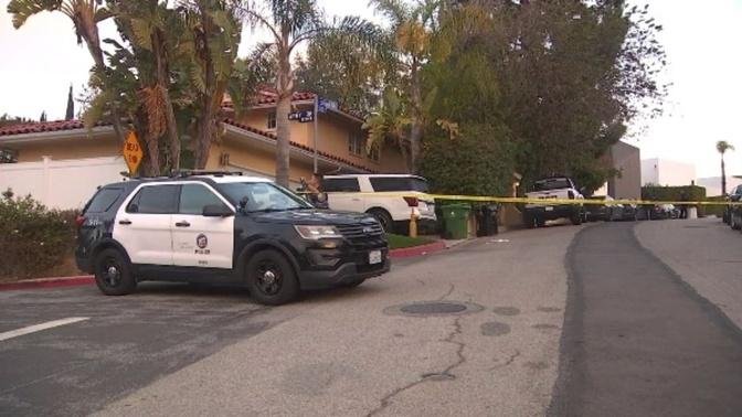 At least 3 dead, 4 injured in shooting at home in L.A.’s Beverly Crest area