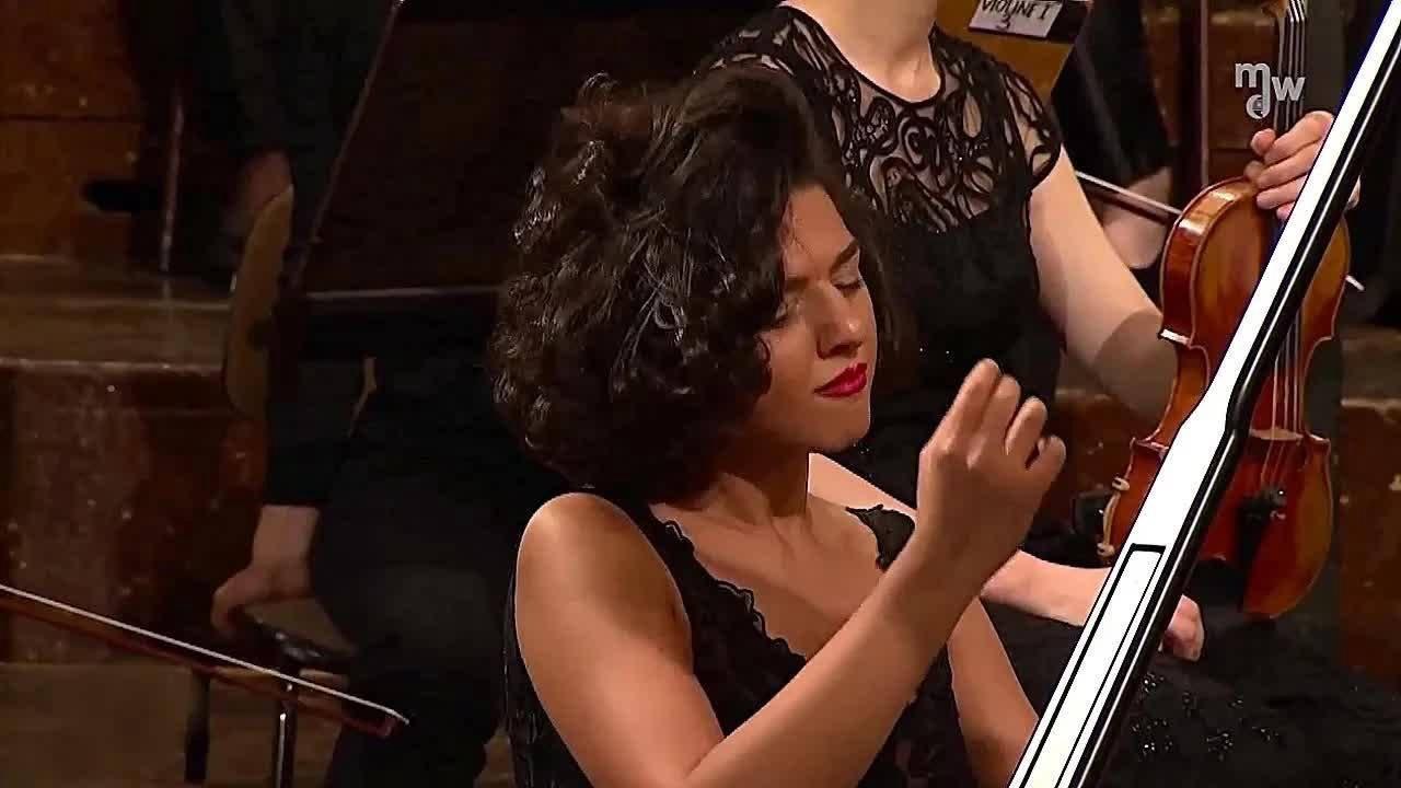 Liszt - Hungarian Rhapsody No. 2 | Khatia Buniatishvili #GreatPianist