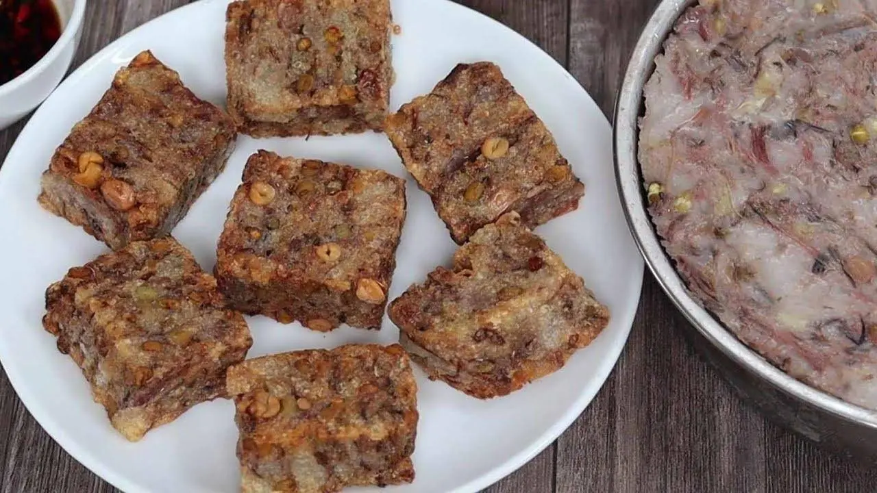 Bánh Làm Từ BẮP CHUỐI rất ngon, chay mặn đều dùng được