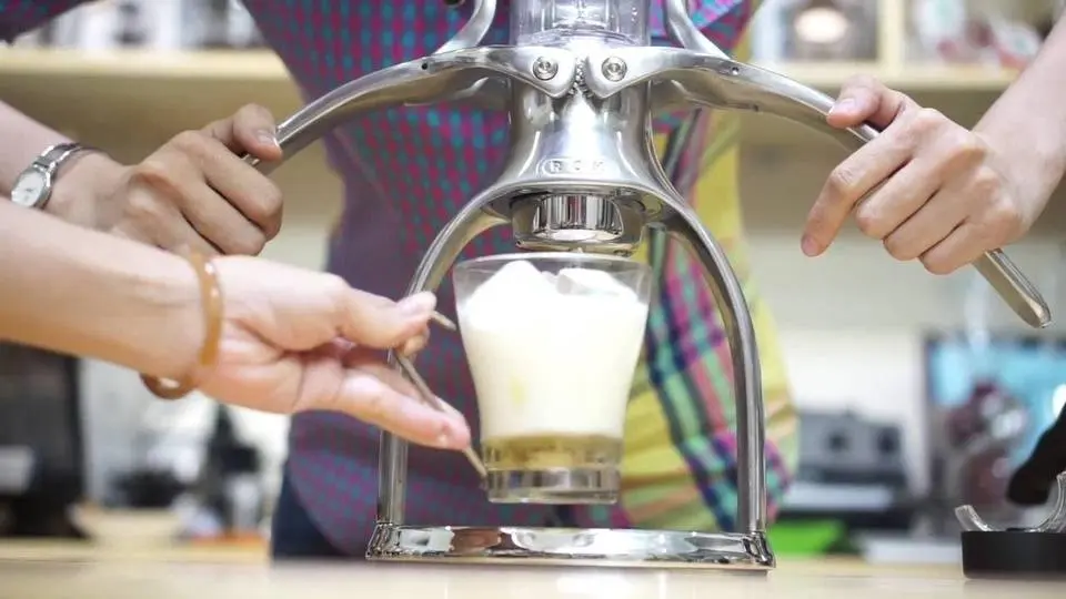 Máy nén cafe bằng tay Rok Espresso Maker (Handle Espresso)