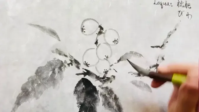 Nếu bạn là fan của nghệ thuật sumi, hãy cùng xem qua hướng dẫn vẽ chi tiết quả cầu Hydrangea. Với cách vẽ sáng tạo và tay nghề tuyệt vời của nghệ sĩ, bạn sẽ suy ngẫm trong không gian yên bình và tĩnh lặng.