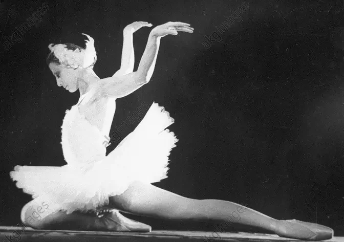 5 Famous Russian Ballet Dancers of 20th Century