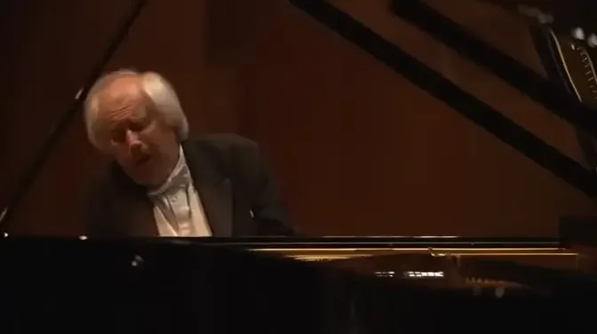 Mozart sonata C major K545; Fantasia K475; sonata C minor 457 | Grigory Sokolov